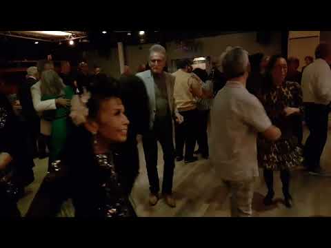 Deel-9)Ajo Dansa Senang,Nieuwjaarparty m.m.v. de Band *Affinity*. zaterdagavond 14 jan.2023 De Bilt