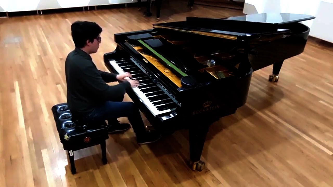 René V. L. R. - Bach, Chopin, Ravel, Skryabin.