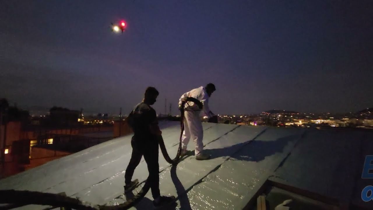 Μηχάνημα νέας τεχνολογίας IntelliSpray IS40 πολυουρίας και αφρού