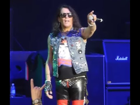 RATT singer Stephen Pearcy has released a song called "Making Crazy"