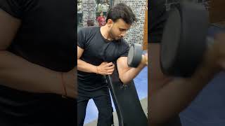 Do this increase your biceps #biceps #subscribe #viralvideo #viralshort