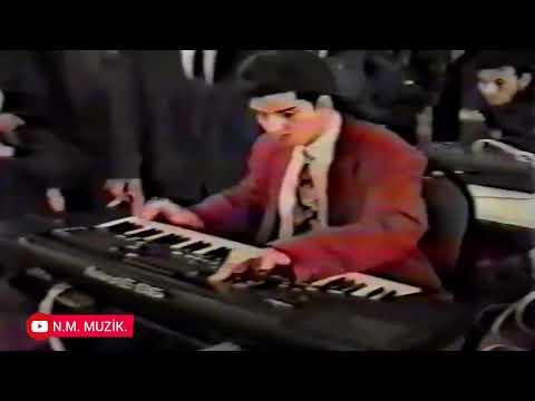 Ruslan Ağababayev pianoçu . Expromt sintez . Bakı 1995