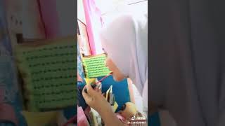 Awek nurse bermanja...manja...!!!