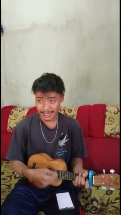 STORY WA MARJINAL:_ IBUKU IBUMU IBUMI KITA SEMUA (cover) ukulele senar 4
