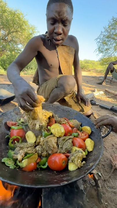 This is incredible delicious food Hadza cooks for survival in forest #hadzabetribe #cooking #food