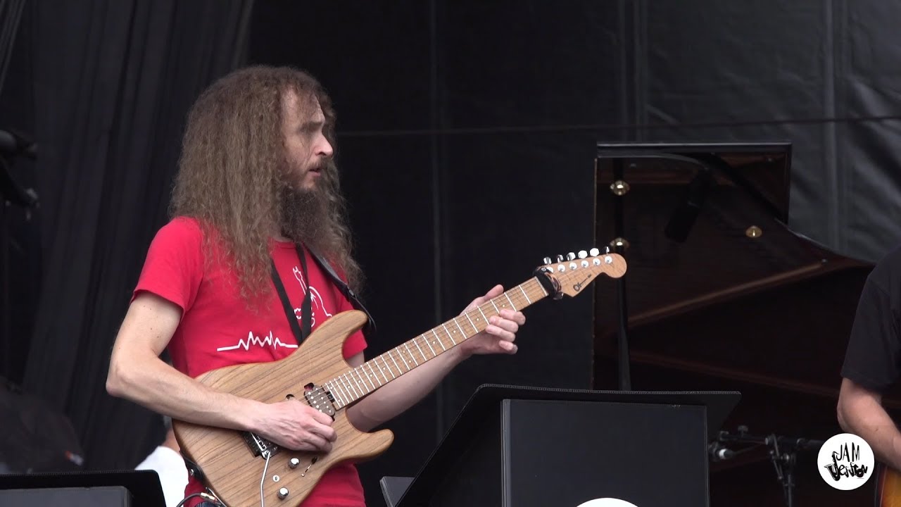 Guthrie Govan & The Jam Session Orchestra - 