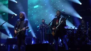 &quot;Standing In The Rain&quot; Jeff Lynne&#39;s ELO Live 2018 UK Tour