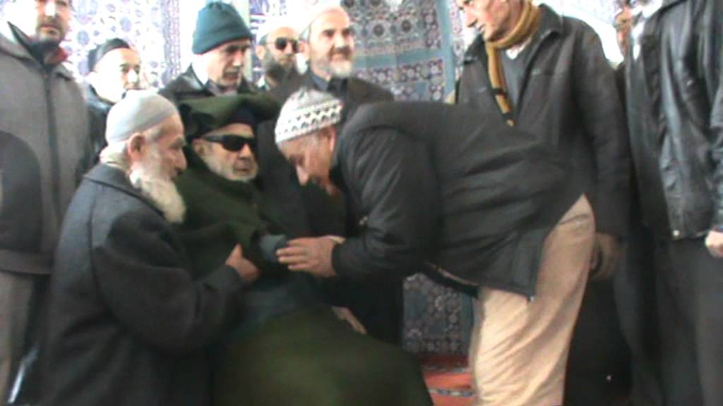 AHMEDİ MÜŞTAKİ HAZRETLERİ HALITLI KÖYÜ CUMA -4.mpg