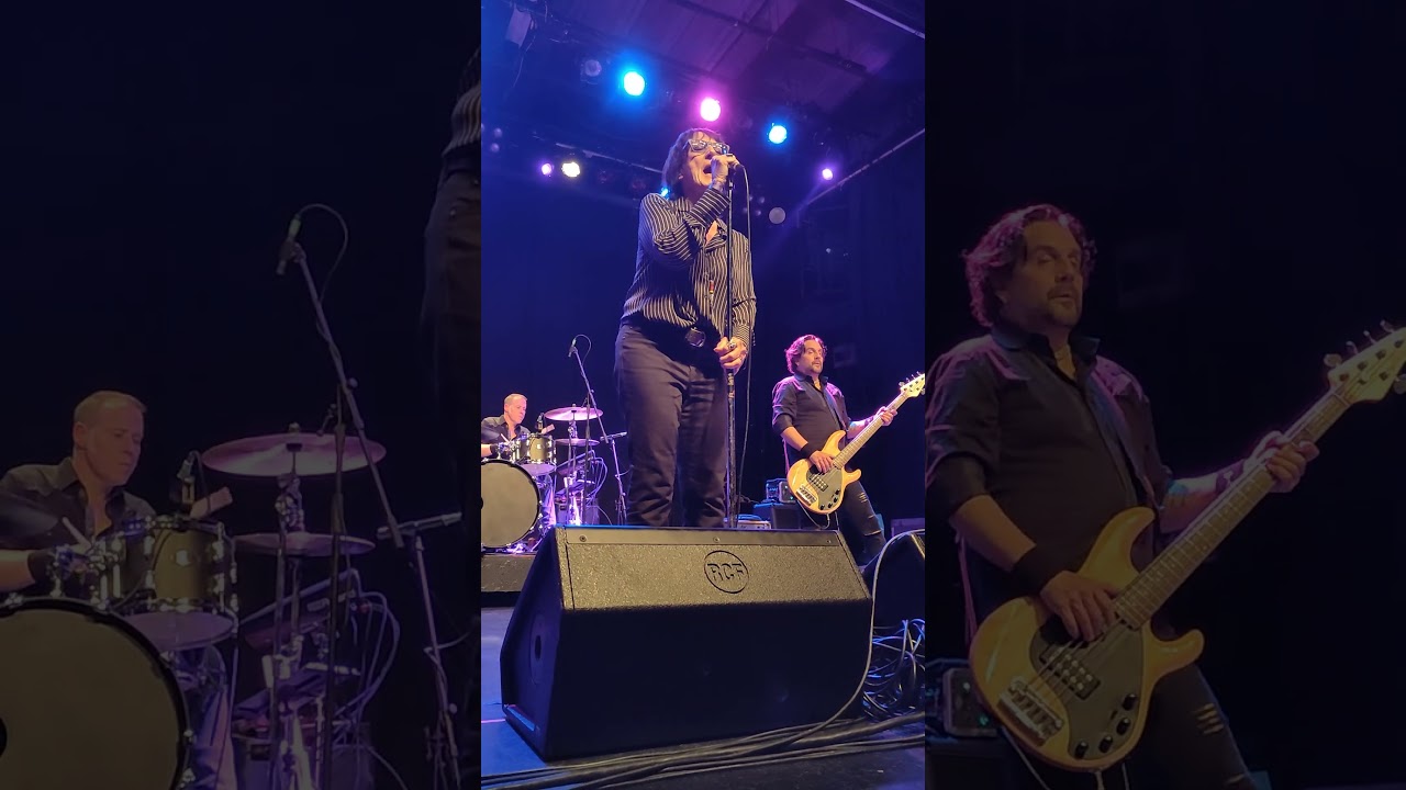 Music Shorts - Carole Pope and Rough Trade - Walk of Fame Celebration Concert - Fashion Victim