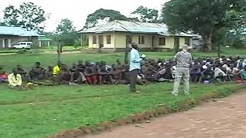 Pastor Richard D'Andrea Dover preaching at Butuntu...