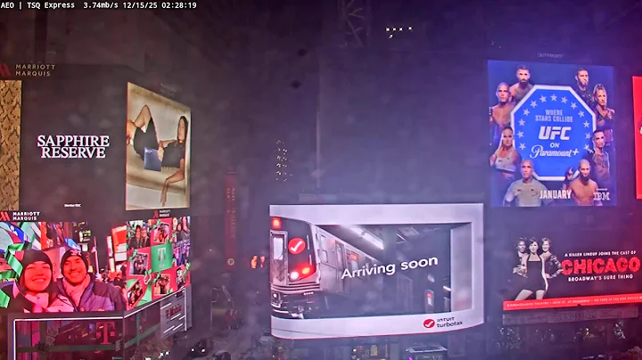 Times Square: Express View Live