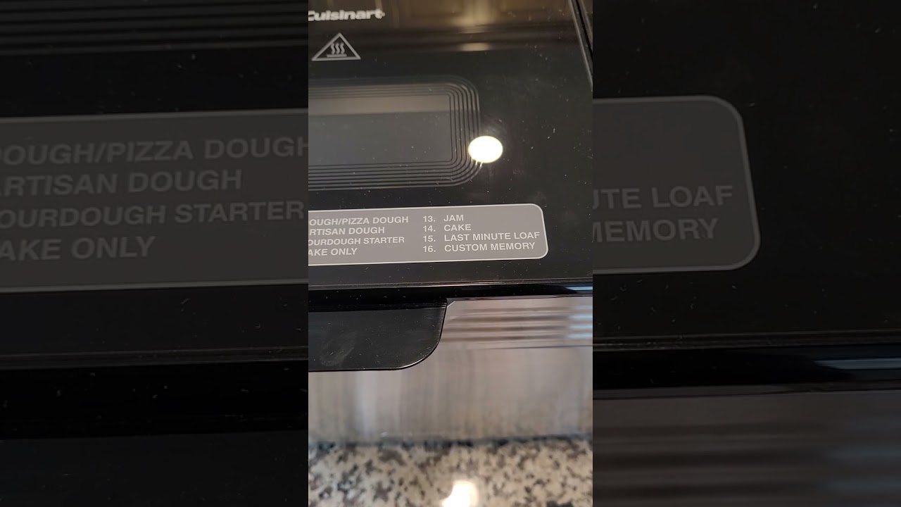 Cuisinart CBK-210 Bread MAKER Overview