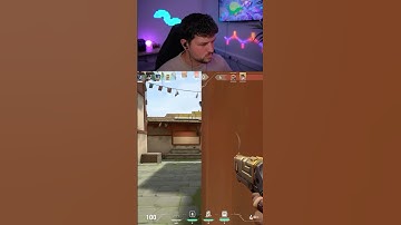 Streamer MechClix shows insane trigger discipline 🤯 #valorant #valorantclips #valoranthighlights
