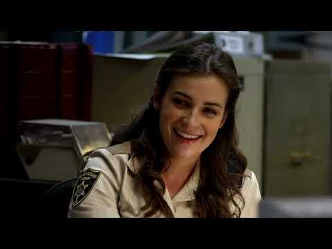 Wrong Turn 5 2012 Sheriff Carter Discovers That Maynard Is Wanted By The US Marshals Scene 