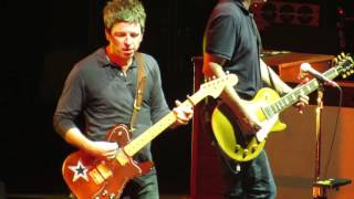 Noel Gallagher -  Listen Up - Luna Park - Buenos Aires, 2016