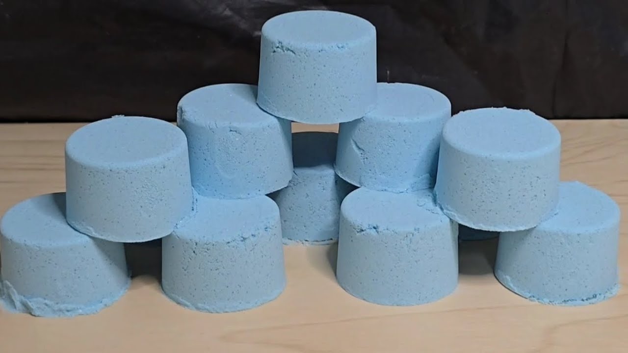 ASMR baking soda crush  | blue, relaxing sounds