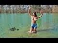 Alligator Attacks Model During Photo | Ross Smith