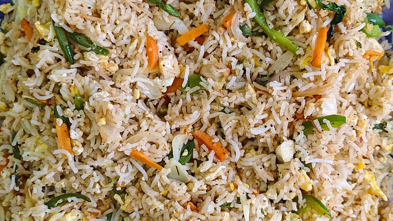 how to make restaurant style egg fried rice / egg fried rice seivathu