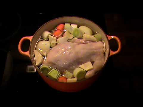 Video: Hvordan Man Laver Kogt Kylling Og Beskæresalat