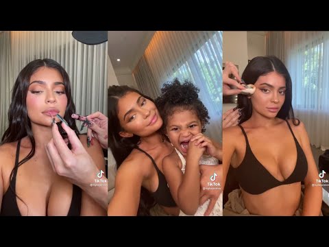 Video: Kylie Jenner: Rebenenud Teksade Trend