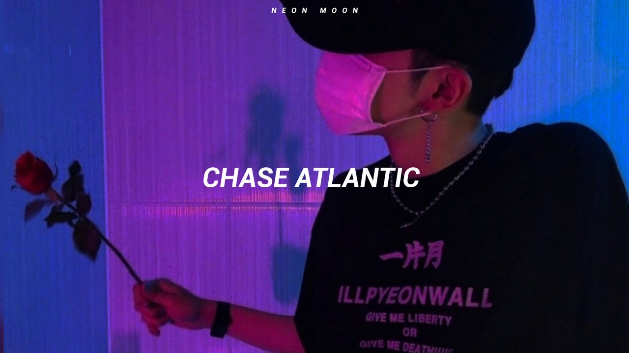 Chase Atlantic - Out the roof | Lyrics