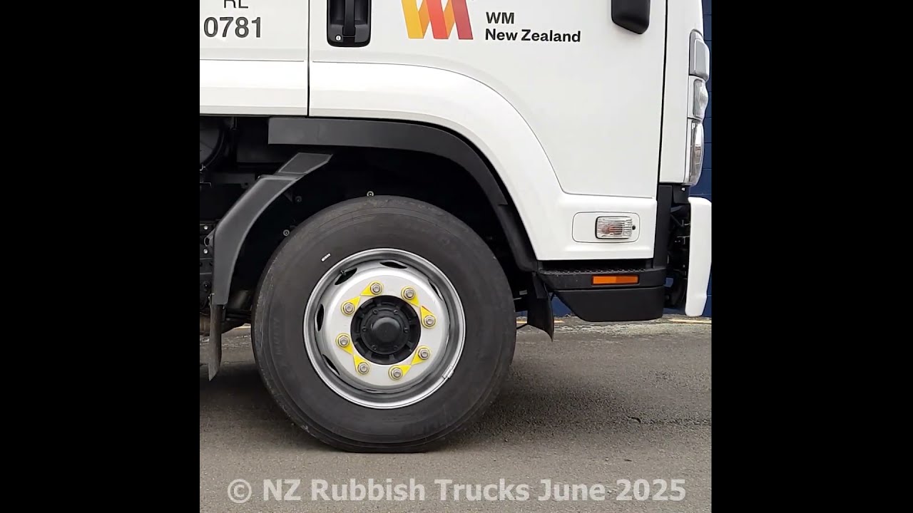 NEW Waste Management WM Commercial Rear Load Truck 2024 ISUZU F SERIES Garbagetruck Rubbishtruck