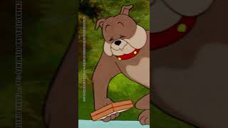 Tom y Jerry en Español 🇪🇸 | ¿Por qué se mueve este sándwich? | #shorts |  @WBKidsEspana