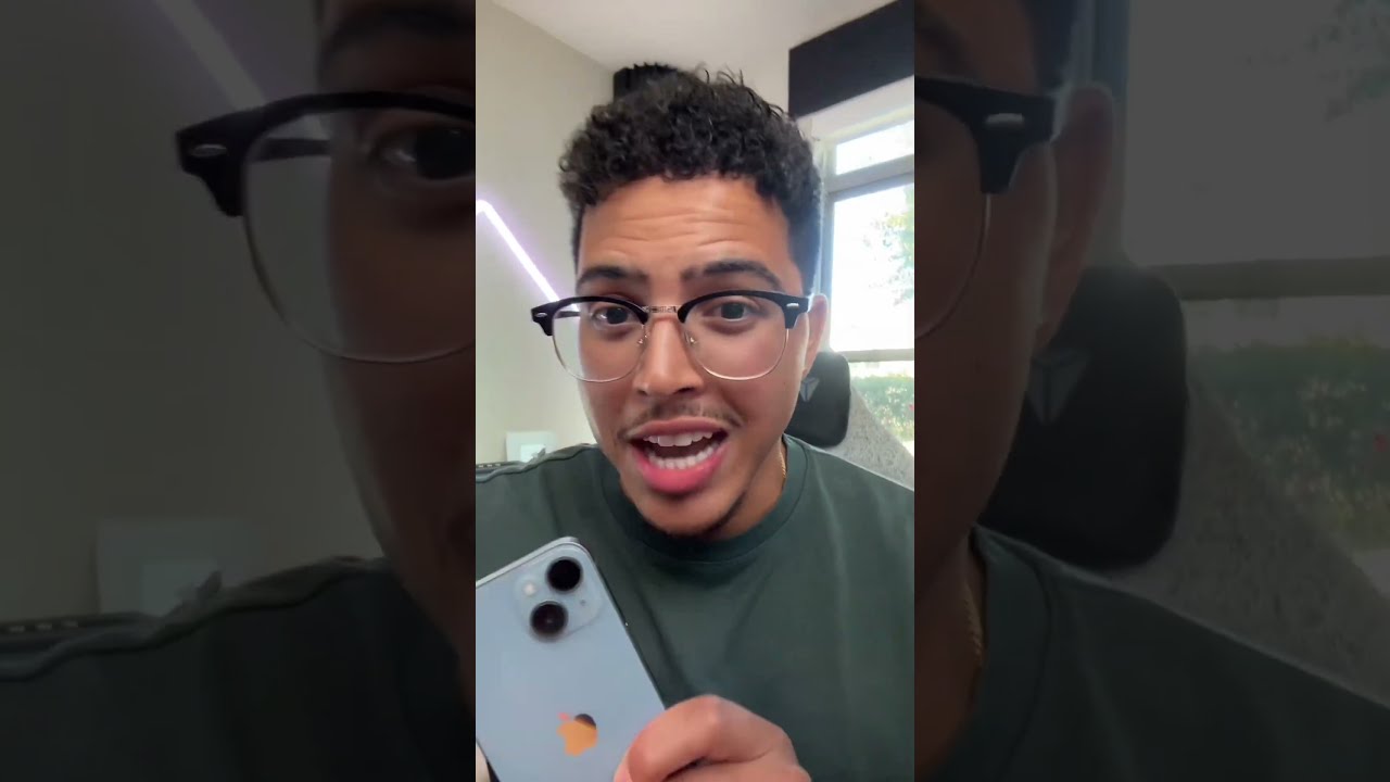 Surprising My Dad With A New IPhone 