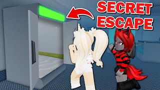 The Exit Is NOT The ONLY ESCAPE In Flee The Facility! (Roblox)