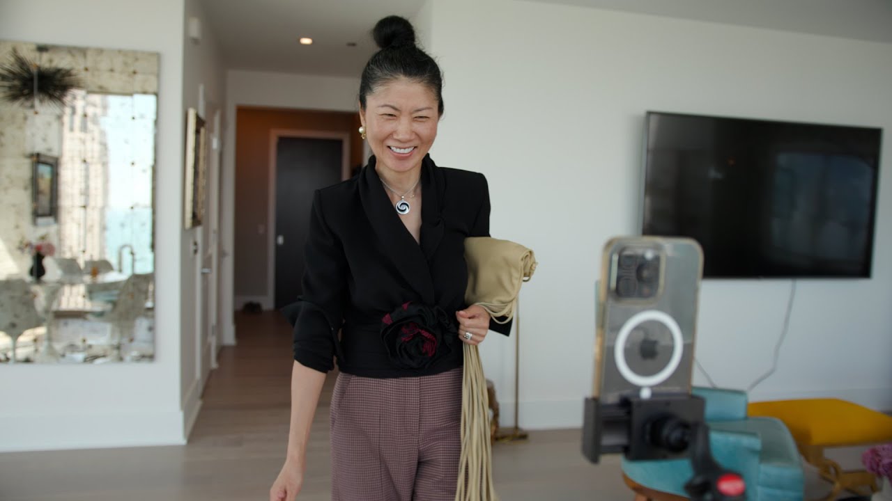 54-year-old Content Creator Promotes Aging and Fashion at any age