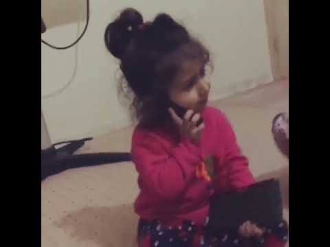 Kürtçe konuşan küçük kız