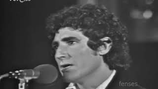 1975 José María Iñigo Presenta a Miguel Rios programa Directisimo 1975