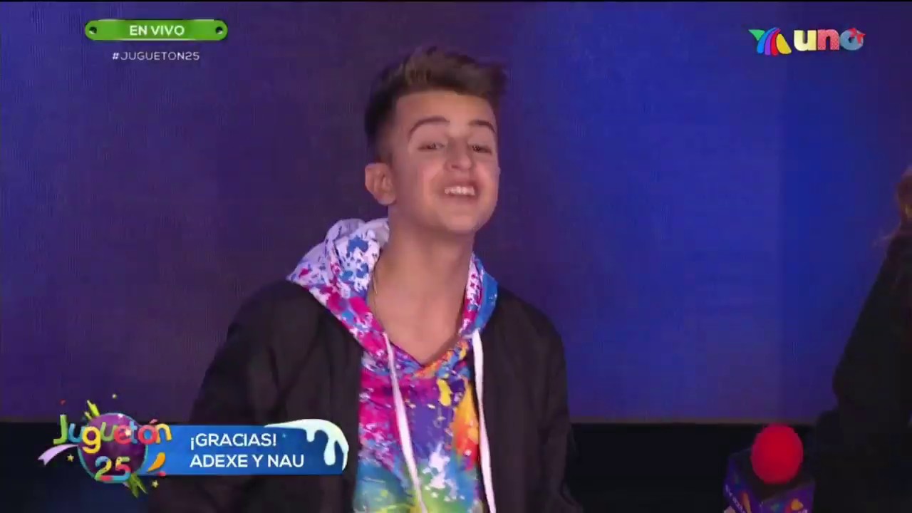 Adexe y Nau en el Juguetón 2020