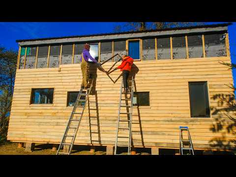 😍 This Wood Siding Looks Amazing On Our Tiny House Under $5000