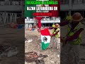 Mexicanos albañiles alzan la bandera #shorts