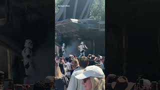 Darth Vader arrives at Disneylands Galaxys Edge
Star Wars: Galaxy’s Edge at Disneyland has officially turned back the clock. Out is Kylo Ren. And in is Darth Vader. The famed “Star Wars” villain is as of today meeting guests daily and then stalking the area on the prowl for Luke Skywalker. Other characters introduced to Galaxy’s Edge’s daily operations today include Han and Leia (Luke first appeared in a limited capacity last year). We’ll have more on the changes and what they mean for the land in our new theme park column, Mr. Todd’s Wild Ride, which publishes each Tuesday.
SUBSCRIBE FOR MORE VIDEOS AND NEWS
http://www.youtube.com/subscription_center?add_user=losangelestimes
https://www.latimes.com/subscription
LET’S CONNECT:
Facebook ► https://www.facebook.com/latimes
Twitter ► https://twitter.com/LATimes
Instagram ► https://www.instagram.com/latimes Darth Vader arrives at Disneylands Galaxys Edge