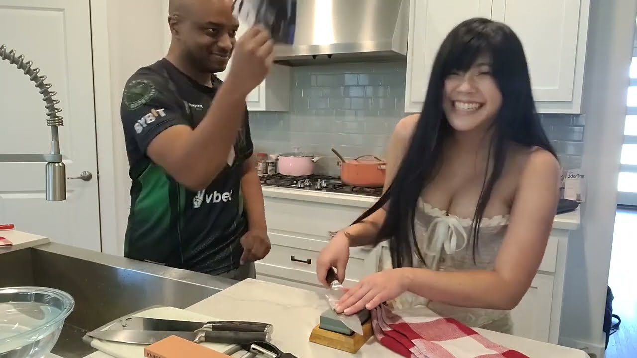 Quqco annoying Lacari