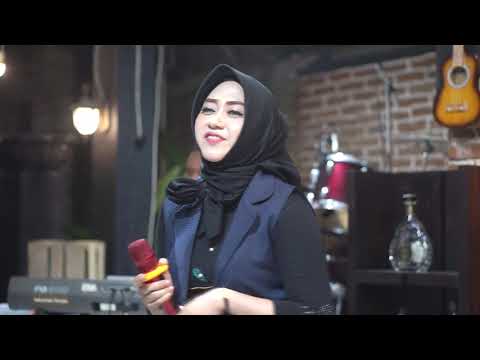 Adistya Mayasari - Mawar
