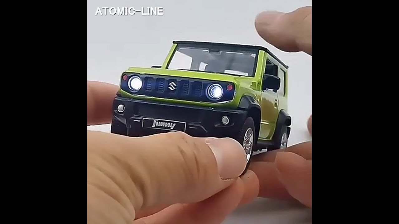 SUZUKI ジムニー Jimny シエラ 1/26 ミニカー 全2色 ライト点灯