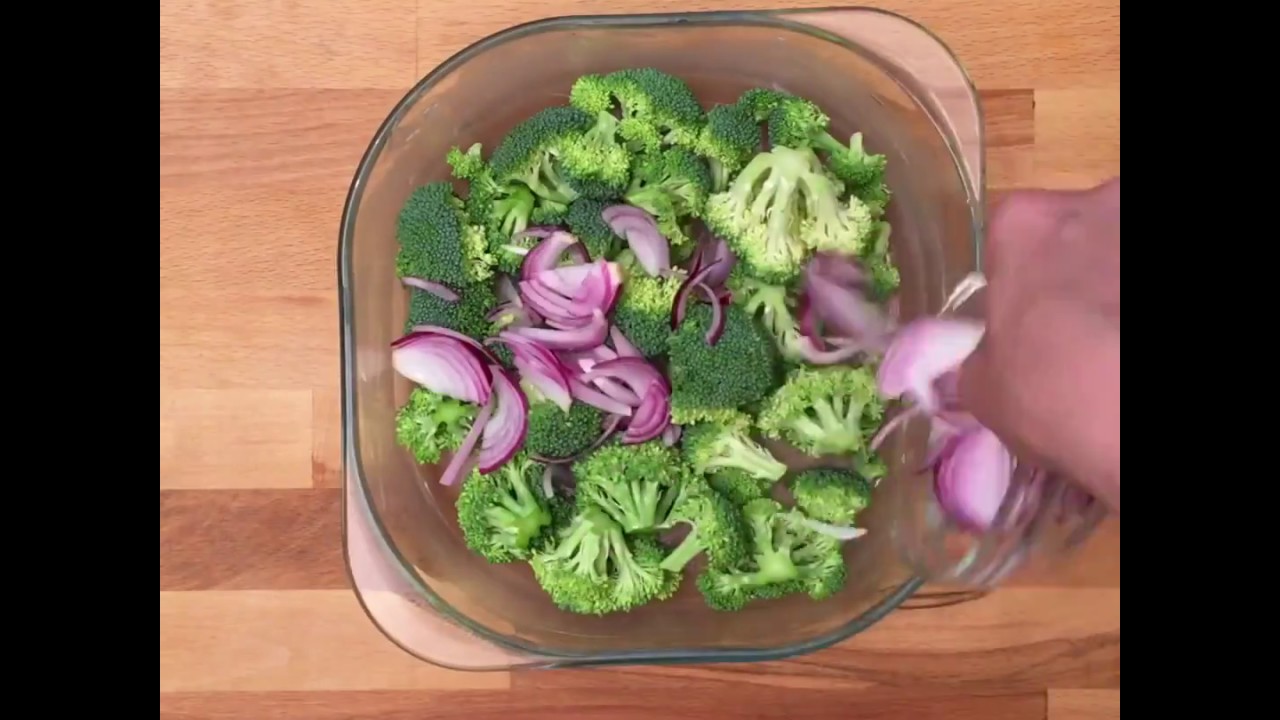 Csirkés brokkoli csőben sütve - VIDEÓVAL! - GastroHobbi