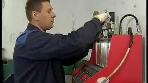 Launch CNC 602A Auto Fuel Injector Tester and Cleaner