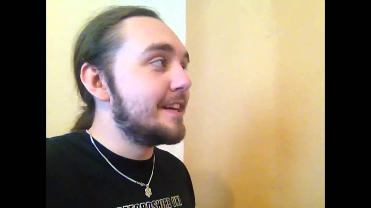 Nile Plumb builds a custom Green Screen chromakey wall video diary #1