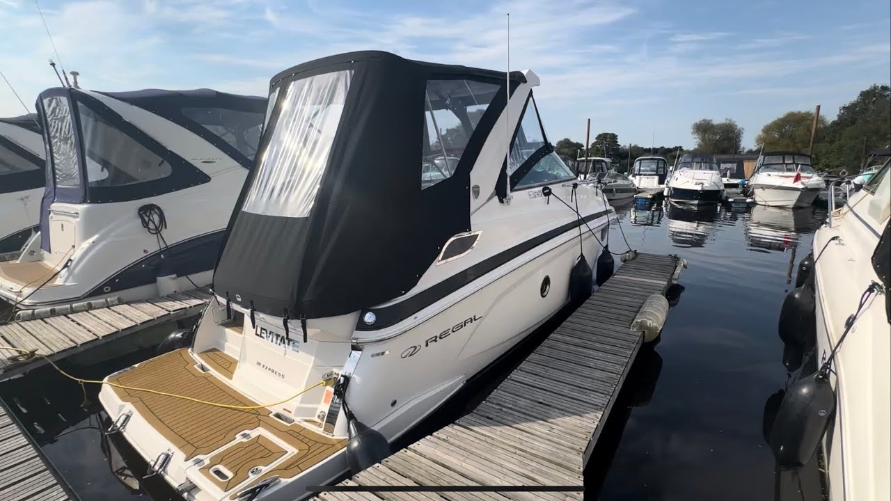 Regal 28 Express - For Sale