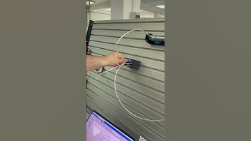 Design and build a simple pneumatic circuit for double acting cylinder