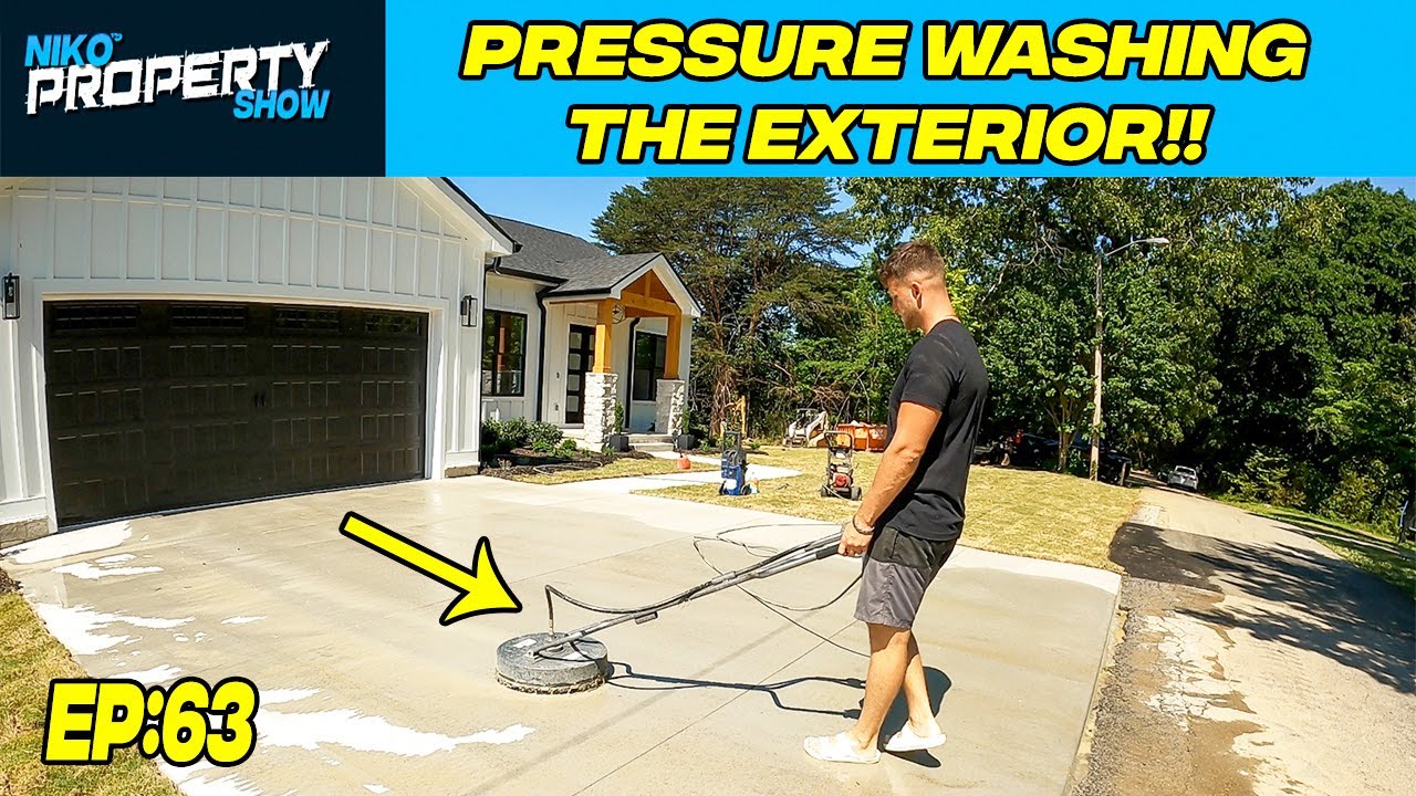 Pressure Washing My Driveway and House Building A 350,000 Custom