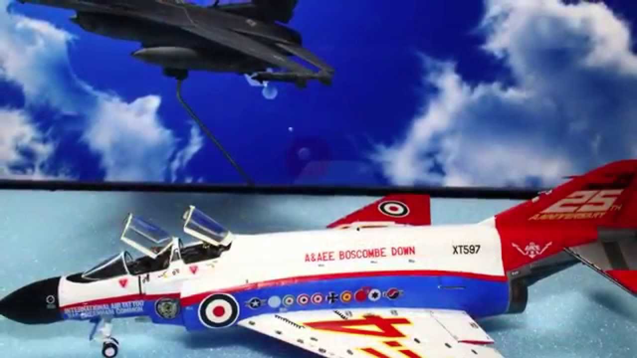 BRITISH PHANTOM FG.1 25th ANNIVERSARY (FUJIMI 1/72) - YouTube