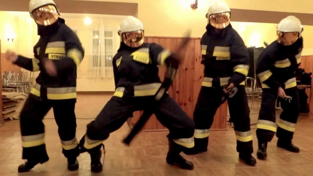 Taniec Strażaków - KWIELICE - Dzień Kobiet 2013