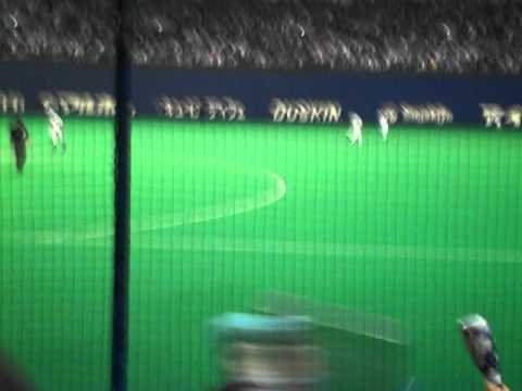 ２０１０年　日本シリーズ第６戦　大島キャッチ