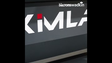 Kimla BPF CNC Router with an oscillating knife unit cutting hexacomb cardboard