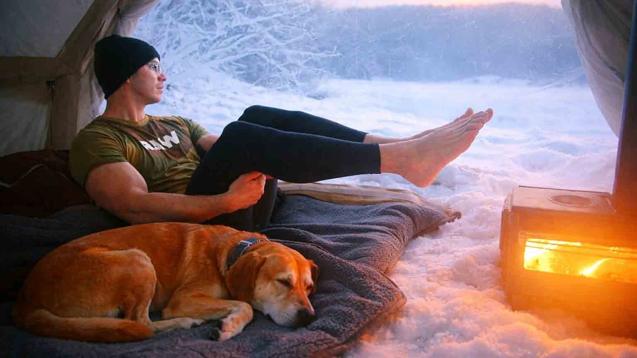 Extreme Winter SOLO Camping | 42°C Hot Tub in -15°C Snow